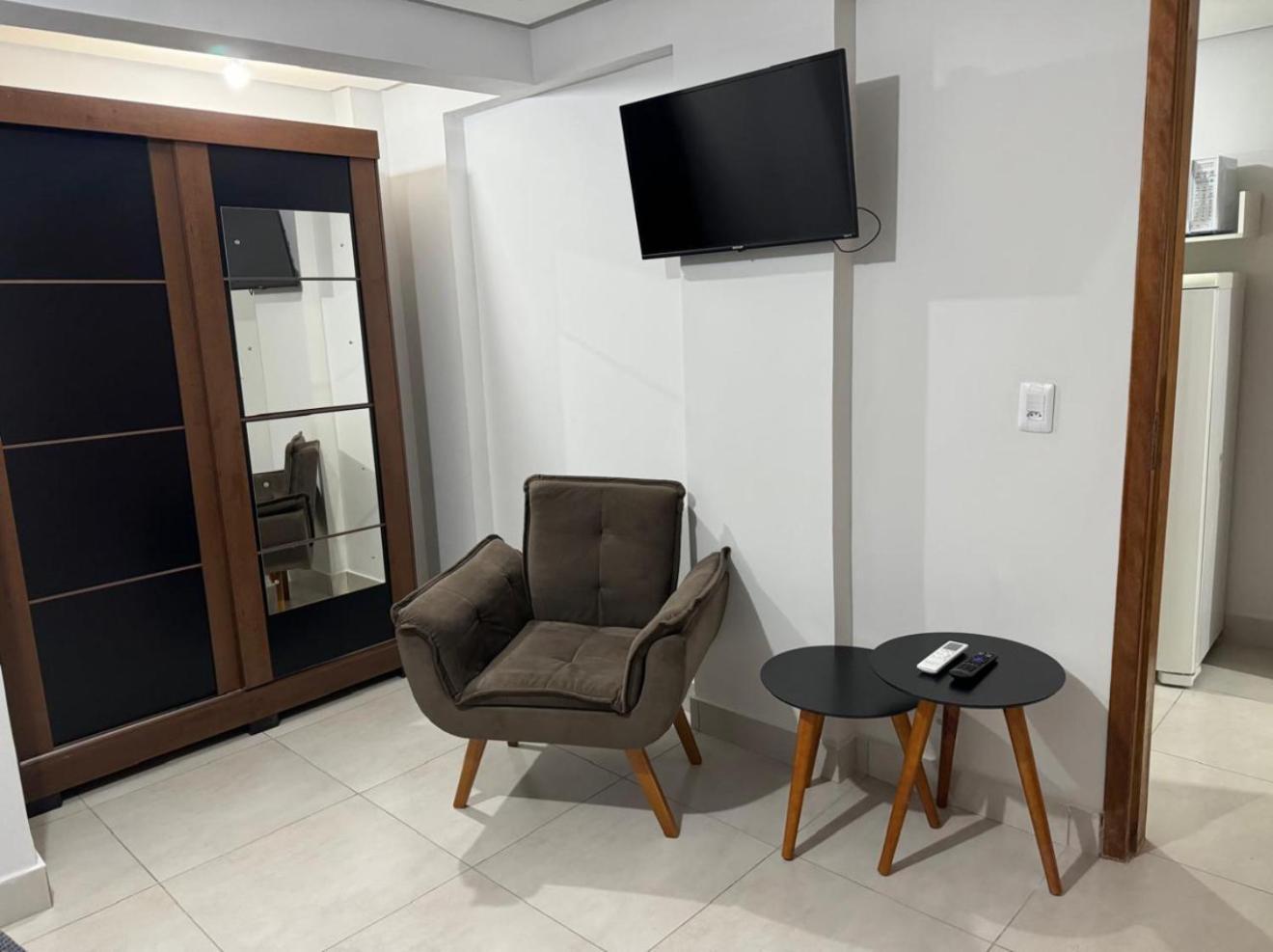 Lacy Silva Oliveira Apartamento